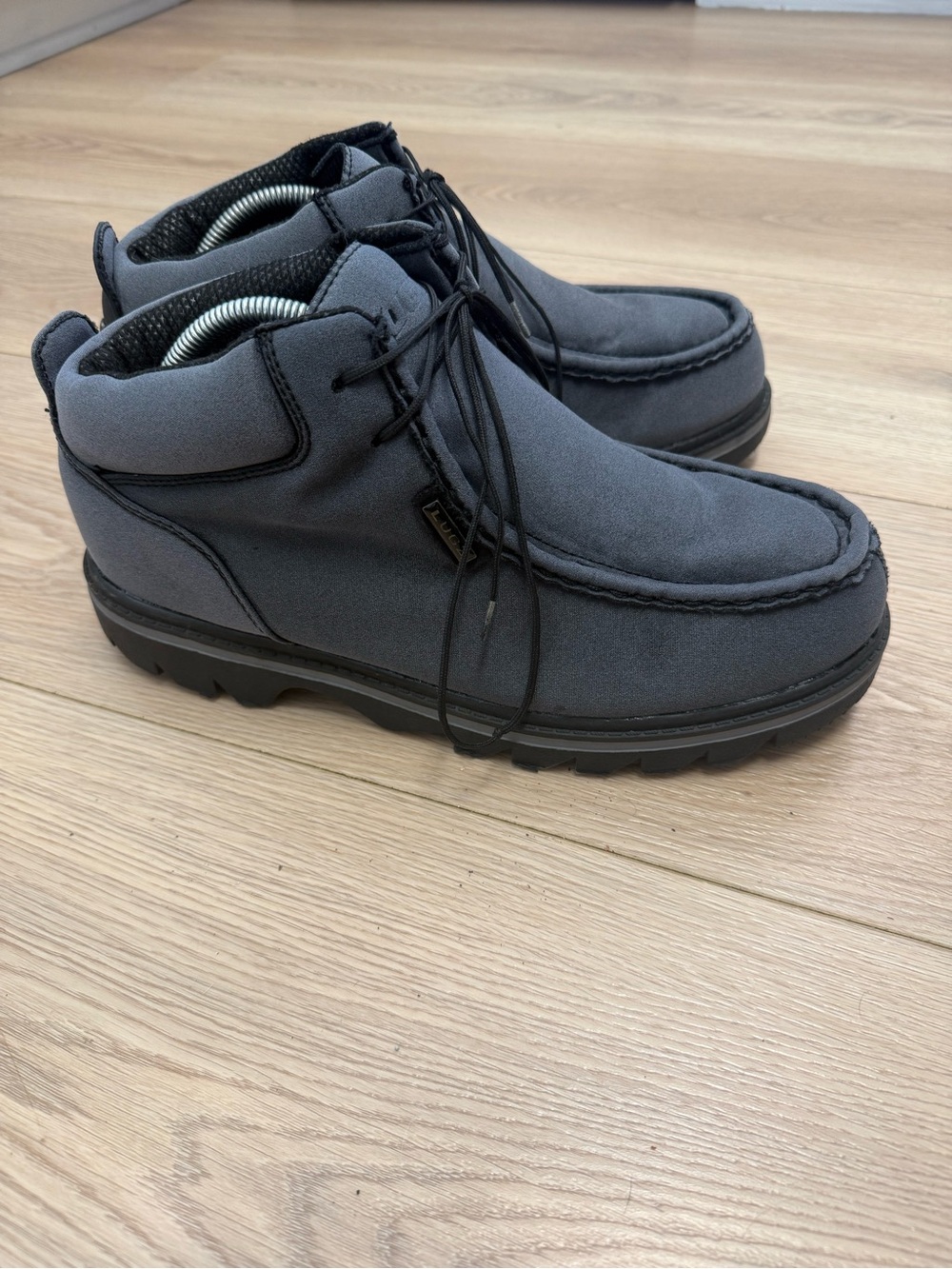 Lugz Fringe Moc Toe Chukka Boots, charcoal gray, Men’s size 11